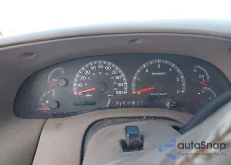 2000 Ford Expedition Eddie Bauer from USA, damaged, VIN 1FMRU17LXYLA97117